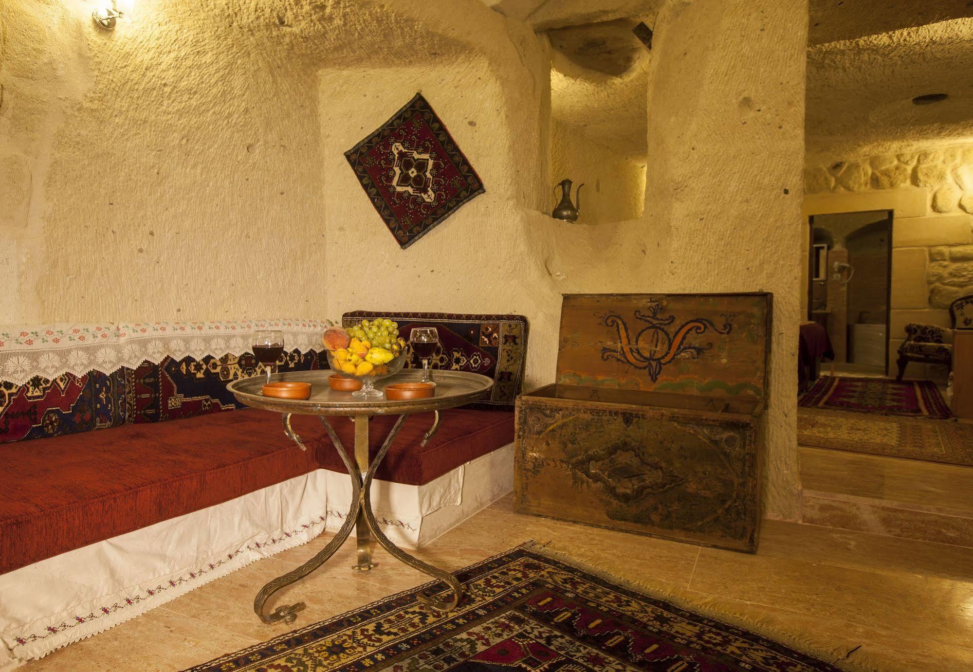 Ortahisar Cave Hotel Eksteriør bilde